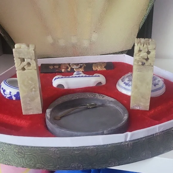 Chinese Calligraphy Kit - Picture 5 of 7